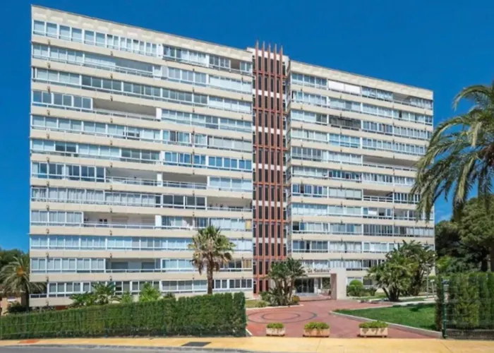 Beachfront- Junto A La Playa Y Con Impresionantes Vistas Al Mar Apartman Marbella