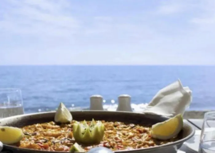 Apartman Beachfront- Junto A La Playa Y Con Impresionantes Vistas Al Mar *