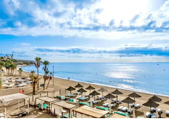 Apartman Beachfront- Junto A La Playa Y Con Impresionantes Vistas Al Mar