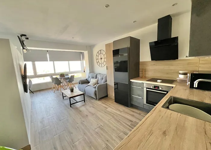 Apartman Beachfront- Junto A La Playa Y Con Impresionantes Vistas Al Mar Marbella