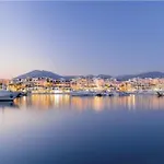Beachfront- Junto A La Playa Y Con Impresionantes Vistas Al Mar Marbella