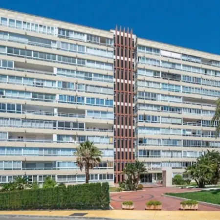 Beachfront- Junto A La Playa Y Con Impresionantes Vistas Al Mar Appartamento Marbella