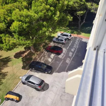 Beachfront- Junto A La Playa Y Con Impresionantes Vistas Al Mar 마르베야