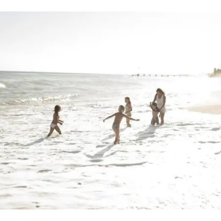 Beachfront- Junto A La Playa Y Con Impresionantes Vistas Al Mar Апартаменты Марбелья