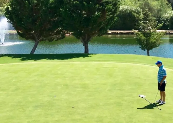 Beachfront- Junto A La Playa Y Con Impresionantes Vistas Al Mar ماربيا