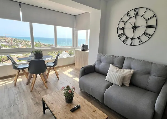 شقة Beachfront- Junto A La Playa Y Con Impresionantes Vistas Al Mar *